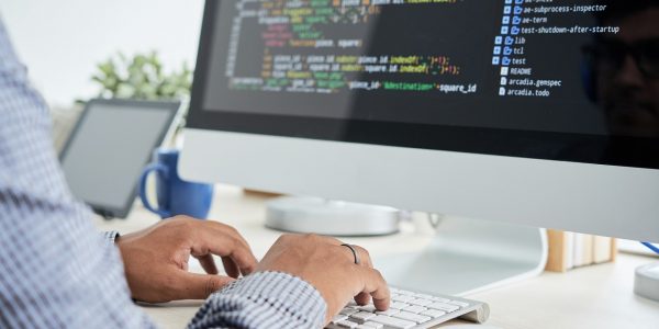 Agence d’édition de logiciels de gestion : quels sont les avantages de recourir à ses prestations ?