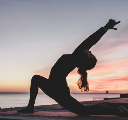 Découvrez les vertus du yoga et des pilates pour votre santé