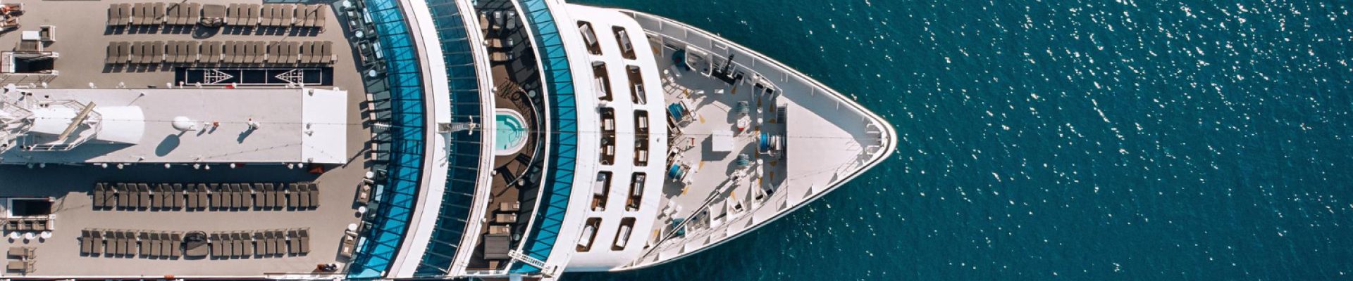 Le luxe en croisière : une évasion inoubliable sur les mers du monde