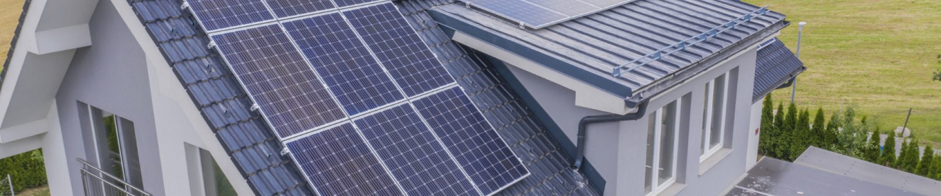 Préparer efficacement l’installation de panneaux solaires sur votre toiture