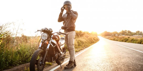 Sécurité à moto : les équipements essentiels pour rouler en toute confiance
