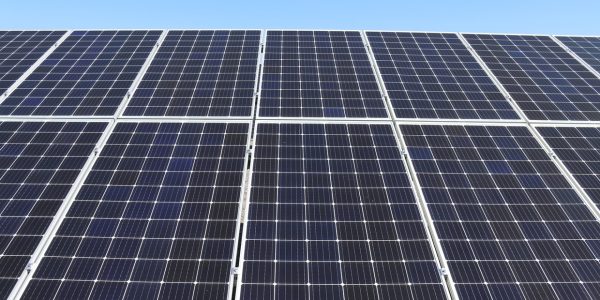 Réduisez votre empreinte carbone grâce à l'installation de panneaux solaires