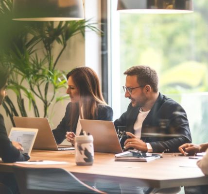 Coworking et location de salle à Aix-en-Provence : les solutions flexibles pour travailler autrement