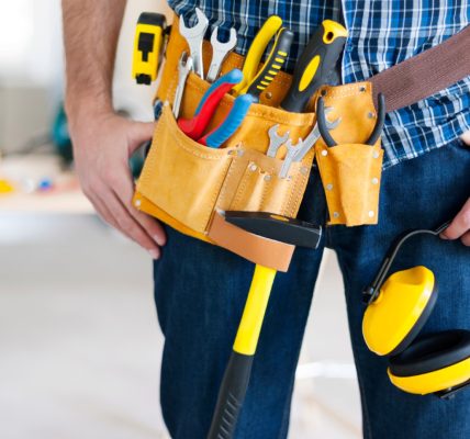 Les services de bricolage à domicile : des solutions simples et rapides pour vos réparations